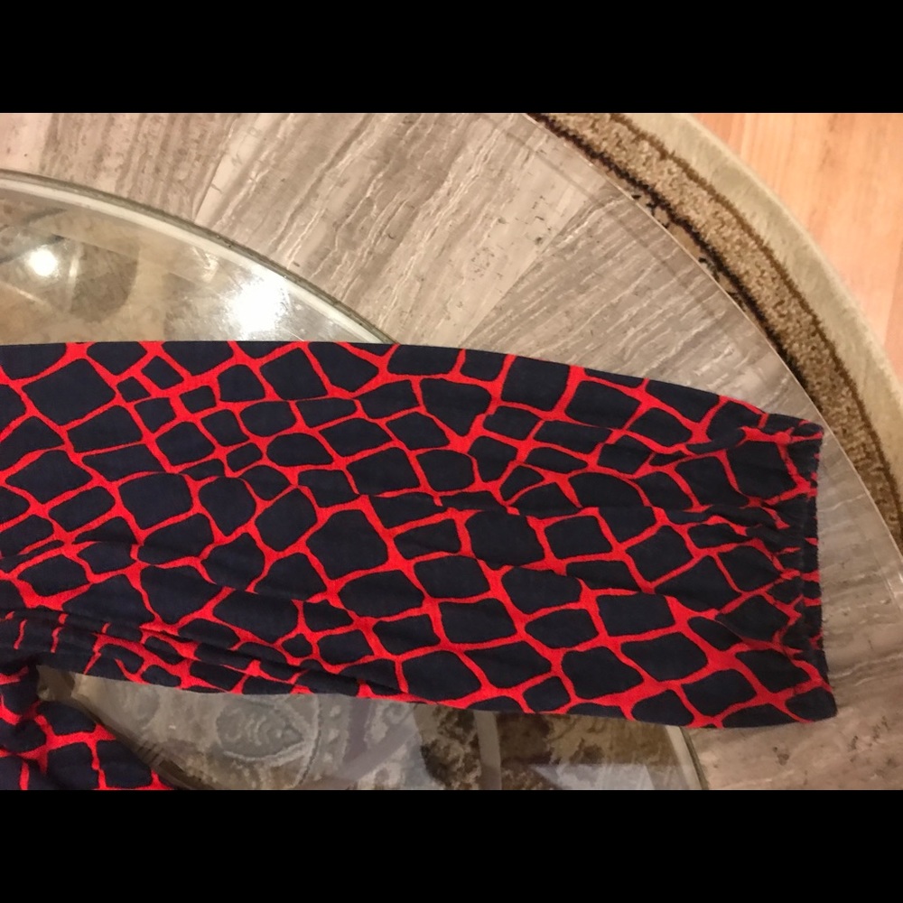 Blouse - Picture 2 of 4